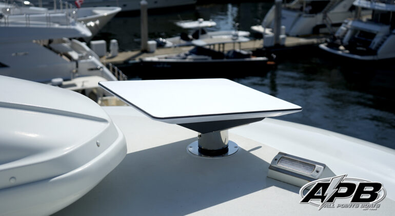 Adjustable Stainless Steel Starlink Mount For Yacht Photo